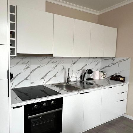 Cozy Flat Near Air Albania Stadium 1 Tirana Esterno foto