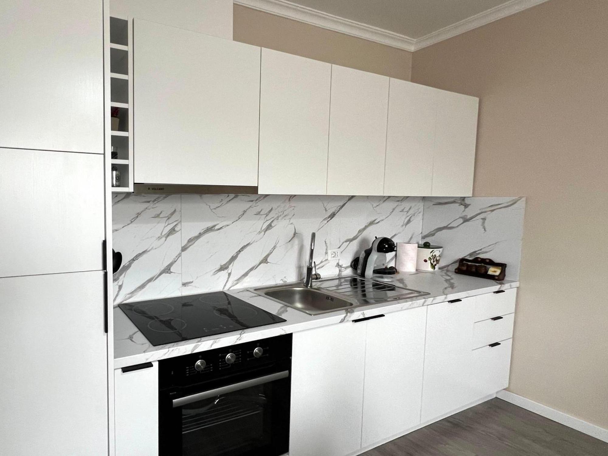 Cozy Flat Near Air Albania Stadium 1 Tirana Esterno foto